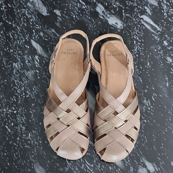 EARTH ORIGINS BERRI WOVEN CASUAL ROUND TOE SLIP-ON SANDALS - Picture 2 of 14